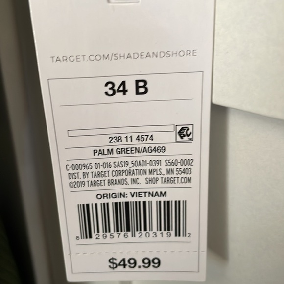 Shade & Shore low coverage one piece - Picture 4 of 5